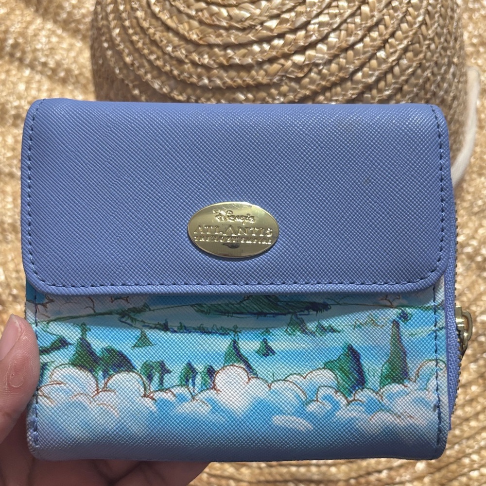 Kida Atlantis Loungefly Wallet - Picture 2 of 6